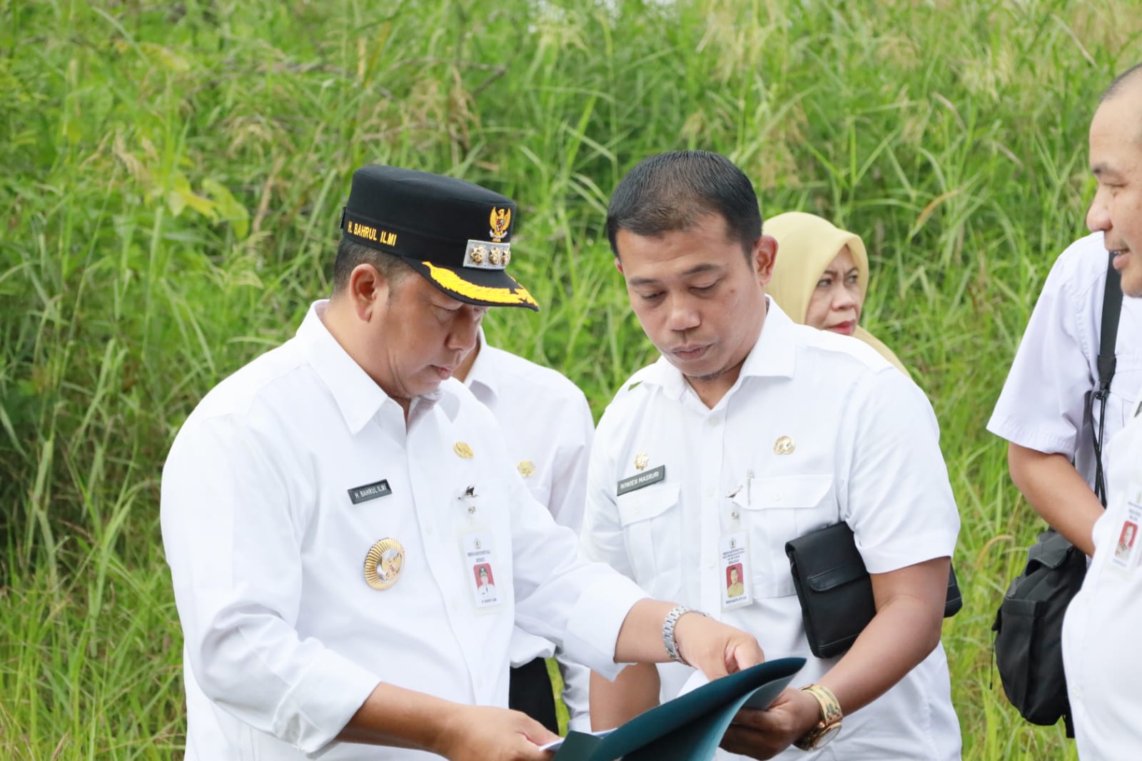 Bupati Batola Tinjau Lahan Pembangunan Puskesmas Anjir Muara