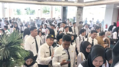 Tiga Bulan Menjabat, Ribuan CPNS dan PPPK Resmi Terima SK Pengangkatan dari Bupati Kotabaru