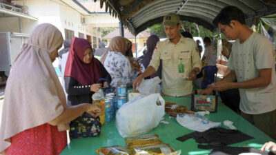Disperindag Balangan dan DKP3 Kalsel Gelar Pasar Murah di Desa Murung Jambu