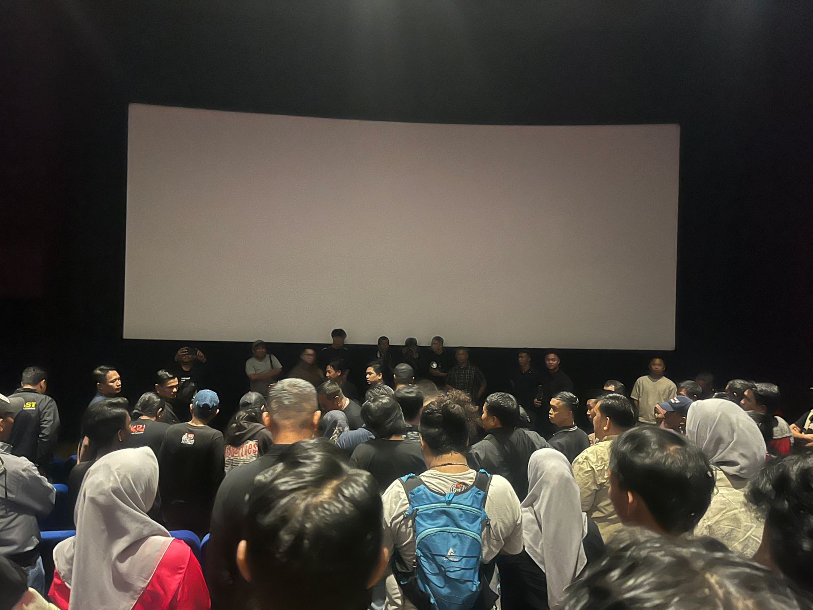 Kapolres Gowa Gelar Nobar Film Sayap-Sayap Patah 2 di Trans Studio Mall Makassar