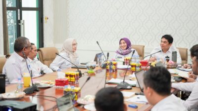 Bupati Bang Arul Pimpin Rapat Maraton Efesiensi Anggaran Hingga Dini Hari Selama Dua Hari