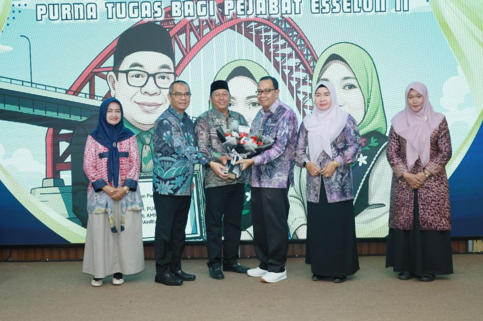 Penuh Haru, Pemkab Barito Kuala Lepas Tiga Pejabat Purna Tugas