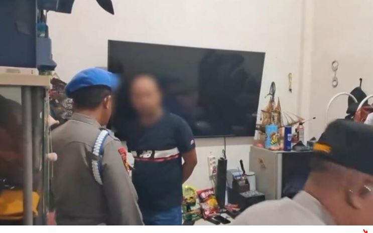 Viral! Oknum Polisi di Pangkep Digerebek Istri Sah Saat Bersama Wanita Lain