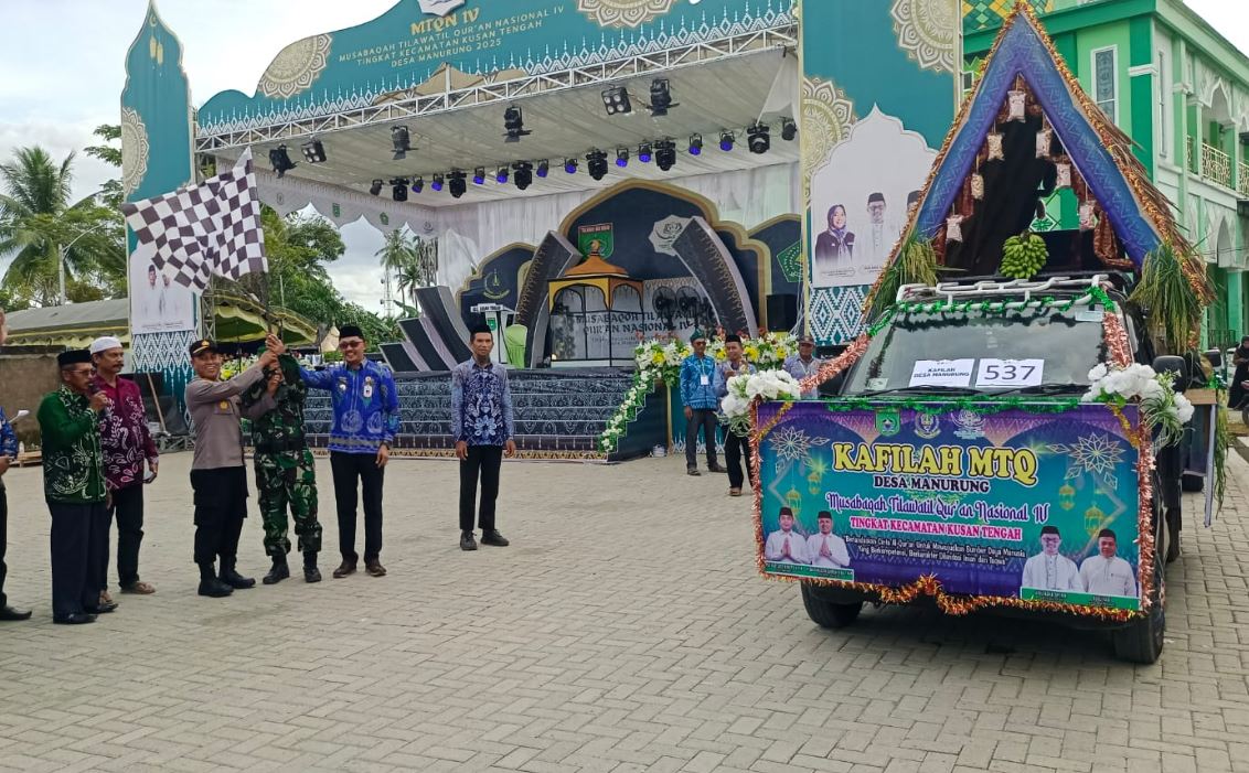 Ratusan Mobil Hias Syiar Islam di Kusan Tengah, MTQ Kecamatan Resmi Dimulai
