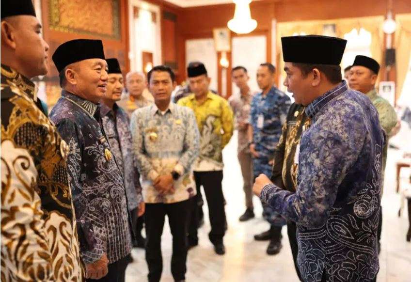 Bupati Andi Rudi Latif Hadiri Pengukuhan Ketua Dekranasda Provinsi Kalsel