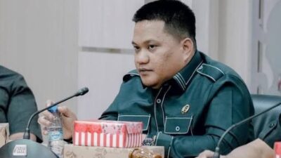 Andi Rustianto Gelar Lomba Domino, Hadiah Kulkas hingga TV 55 Inci Menanti