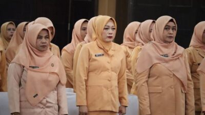 Ketua DWP Kalsel Tekankan Nilai Sosial dan Gotong Royong saat Kukuhkan Pengurus Kotabaru