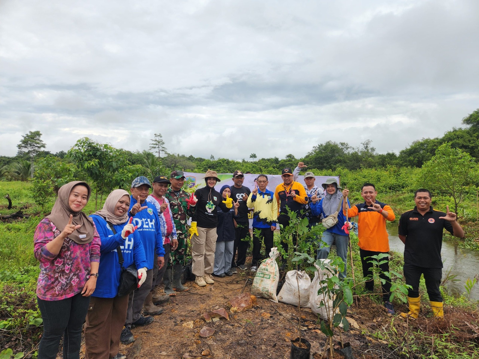 Sinergi BPBD–DLH Kotabaru Jadikan Sungup Kanan Contoh Desa Tangguh Berbasis Lingkungan