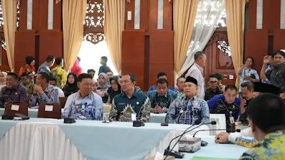 Hadiri Reses DPR RI, Bupati Kotabaru Tegaskan Komitmen Benahi BUMD
