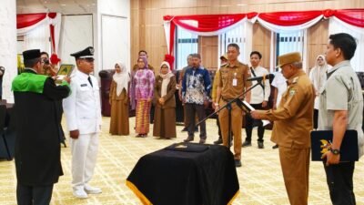 Bupati Muhammad Rusli Resmi Lantik Asrul Sebagai Kepala Desa Antar Waktu Desa Kalian